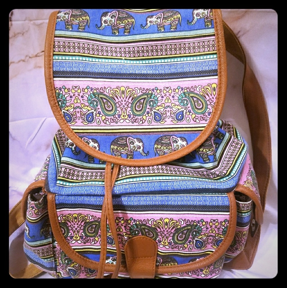 Elephant drawstring backpack